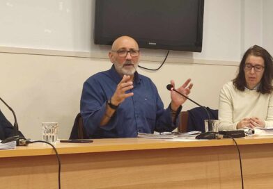 «Κοιτώντας τους Τσιγγάνους μέσα από μια αυτοβιογραφία»